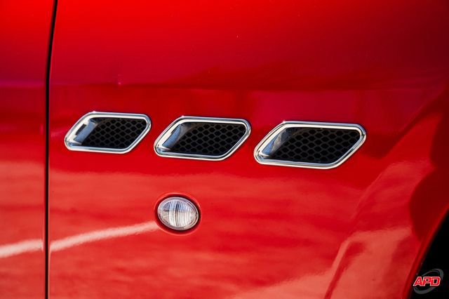 Used 2012 Maserati GranTurismo Sport image 40