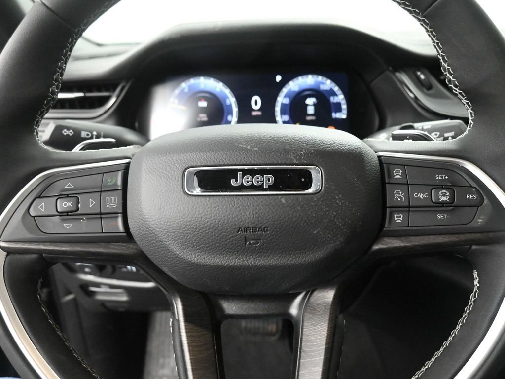 New 2026 Jeep Grand Cherokee Limited w/ Limited Altitude Package image 24
