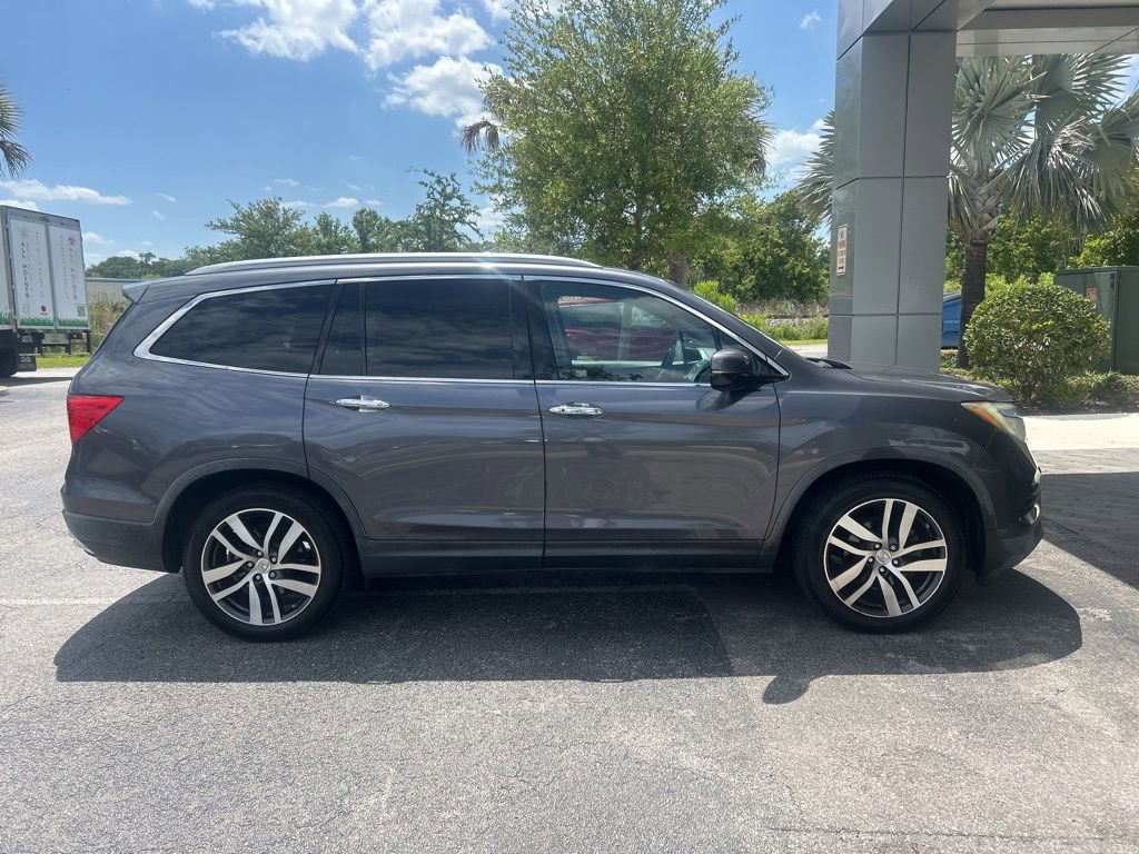 Used 2018 Honda Pilot Elite image 3