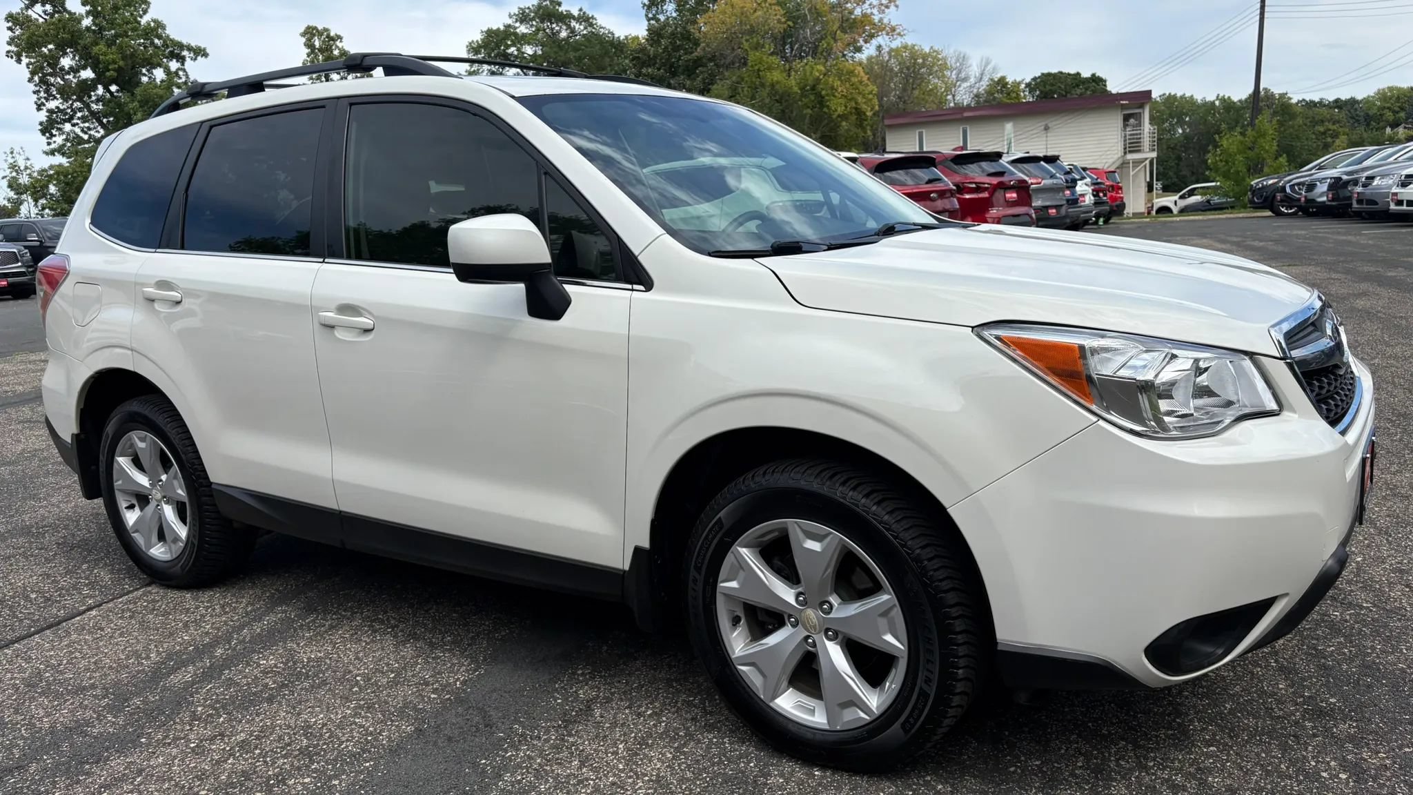 Used 2016 Subaru Forester 2.5i Limited AWD/4WD image 12