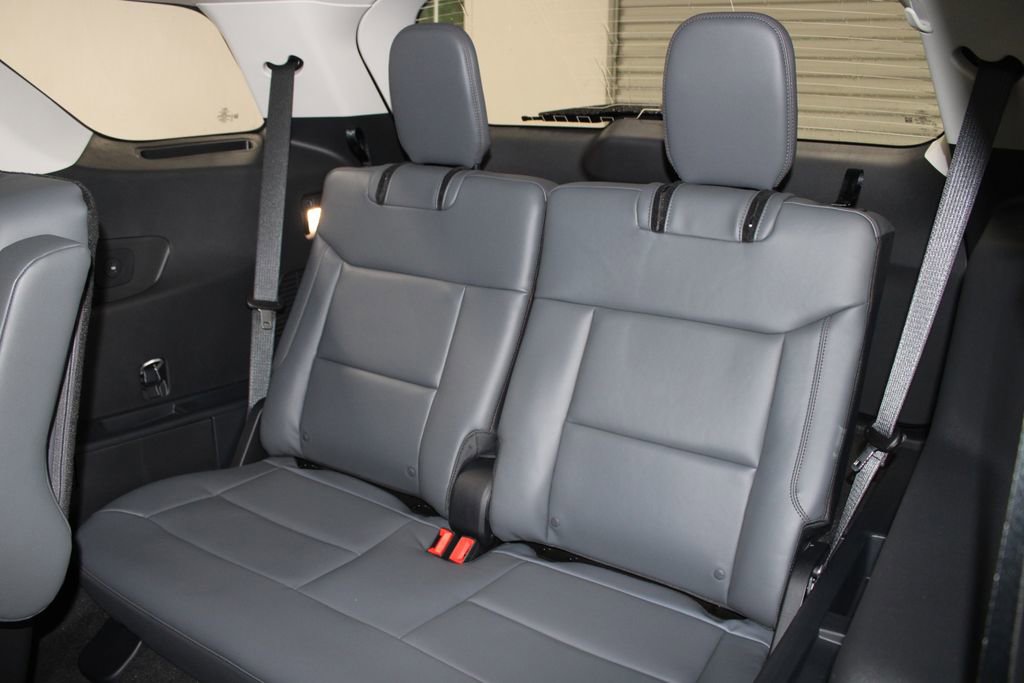 New 2026 Ford Explorer Active RWD image 26