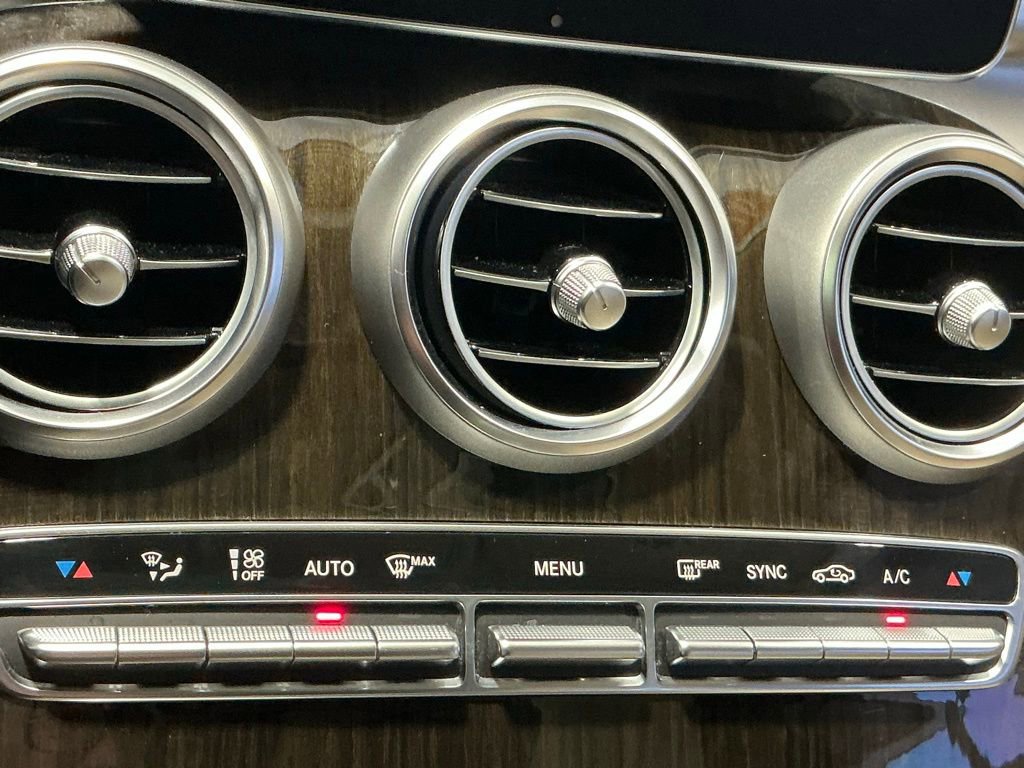 Used 2016 Mercedes-Benz C 300 Sedan w/ Multimedia Package image 40