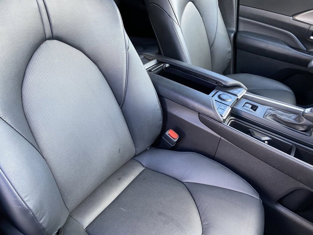 Certified 2025 Toyota Grand Highlander AWD image 15