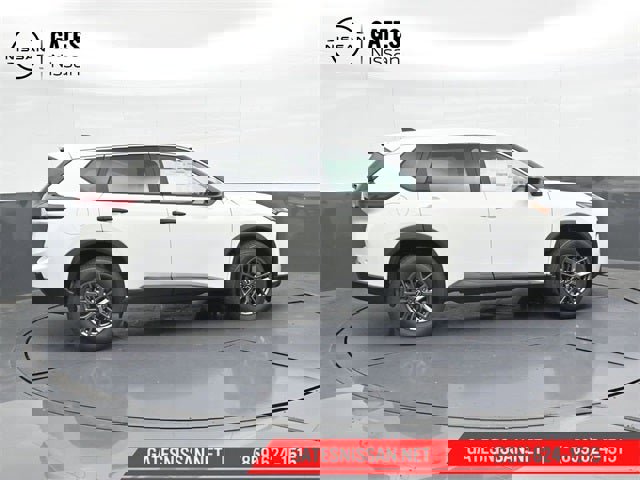 New 2026 Nissan Rogue S image 3