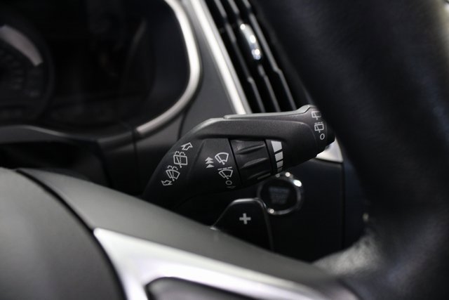 Used 2022 Ford Escape SE w/ Cold Weather Package image 16