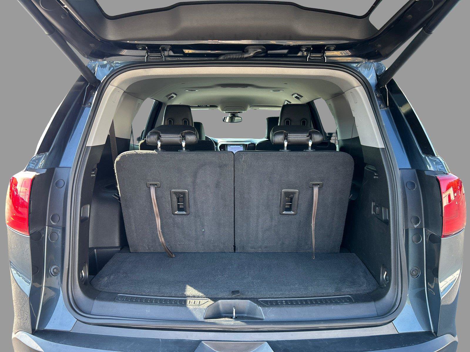 Used 2019 GMC Acadia SLT FWD image 5