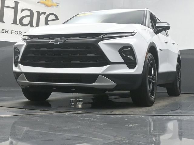 Used 2024 Chevrolet Blazer LT w/ Midnight/Sport Edition image 4