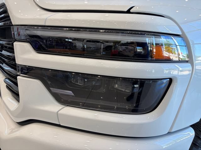 New 2026 RAM 2500 Laramie w/ Night Edition AWD/4WD image 9