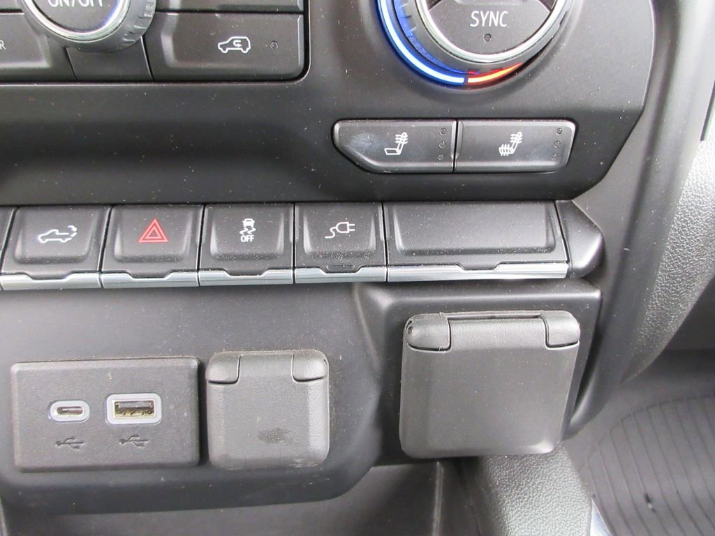 Certified 2021 Chevrolet Silverado 1500 RST image 33