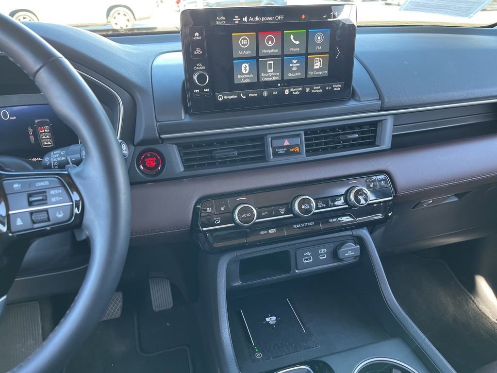 Used 2025 Honda Pilot Elite image 18