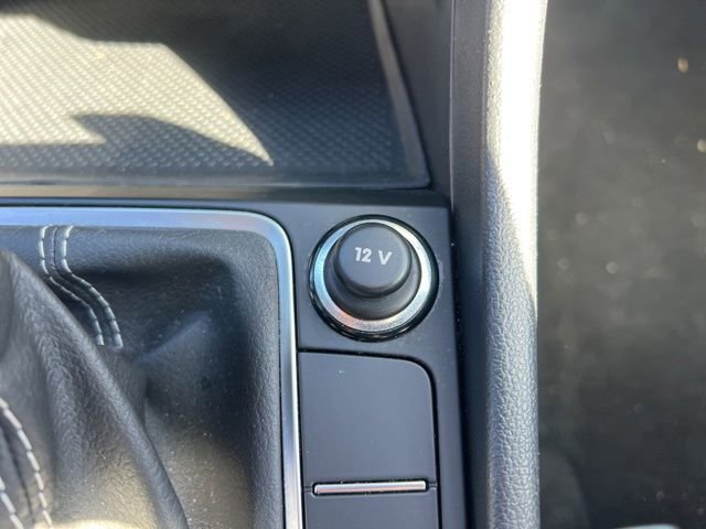 Used 2025 Volkswagen Jetta Sport image 20