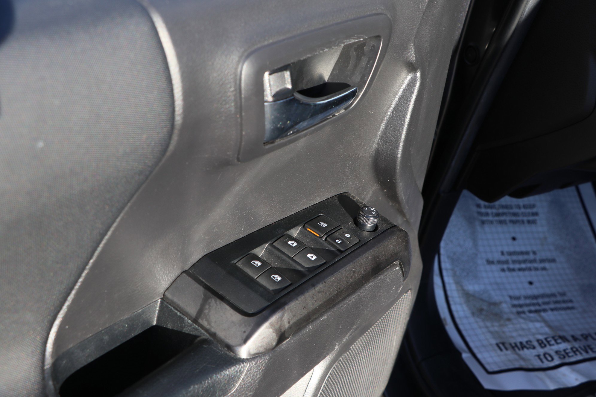 Used 2022 Toyota Tacoma TRD Off-Road image 10