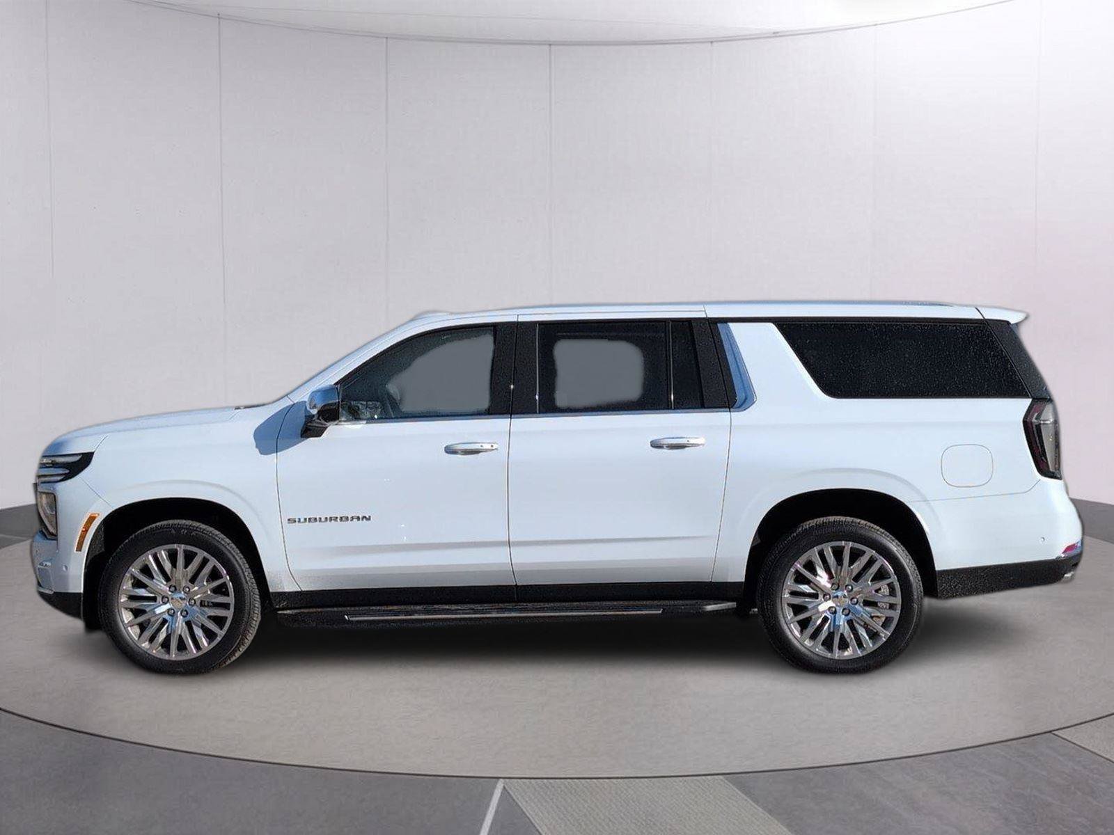 New 2026 Chevrolet Suburban Premier w/ Sun And Tow Package AWD/4WD image 8