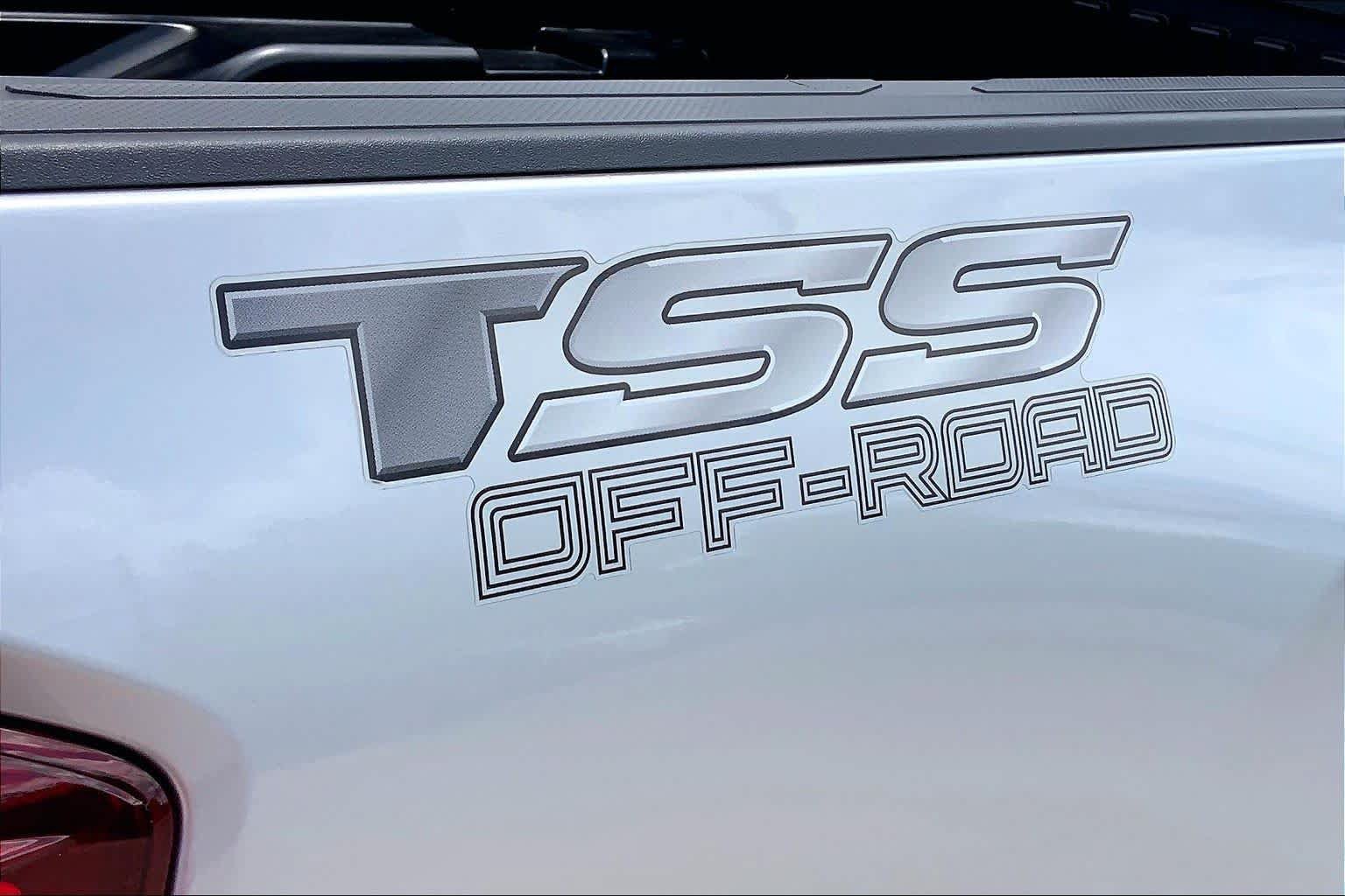 Used 2023 Toyota Tacoma SR AWD/4WD image 10