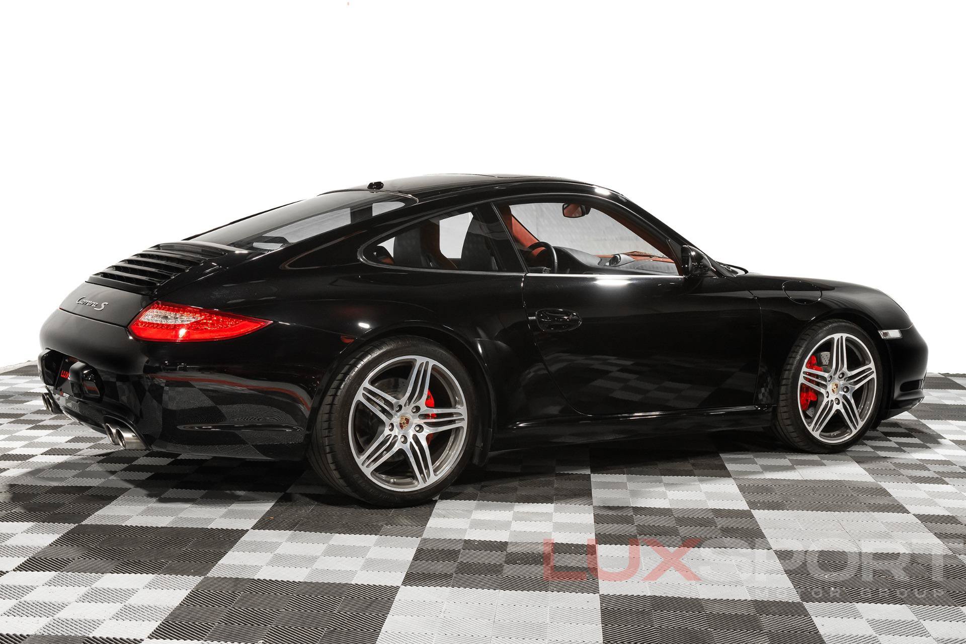 Used 2009 Porsche 911 Carrera S RWD image 4