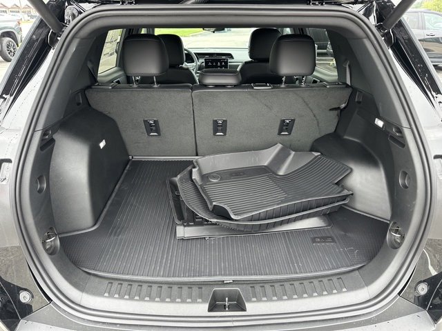 New 2026 GMC Terrain Elevation w/ Elevation Premium Package image 16