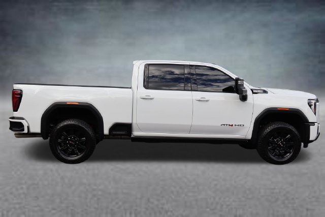 Used 2026 GMC Sierra 2500 AT4 w/ AT4 Premium Plus Package AWD/4WD image 2