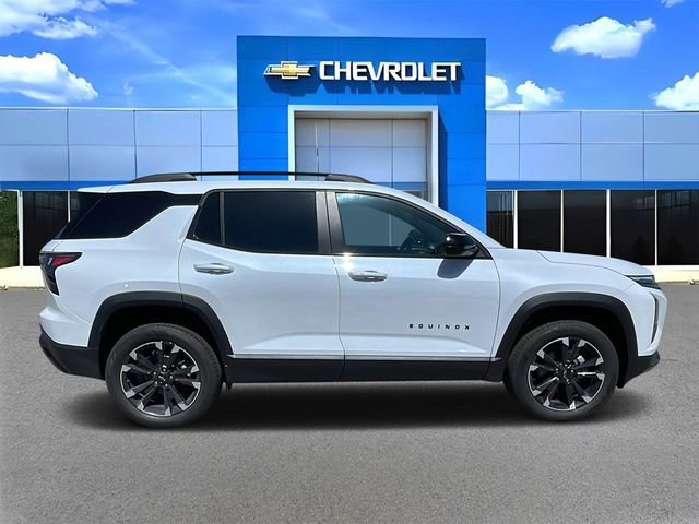 New 2026 Chevrolet Equinox RS w/ LPO, Floor Liner Package FWD image 2