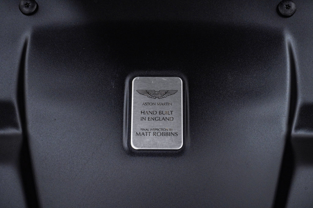 Used 2014 Aston Martin DB9 Volante RWD image 41
