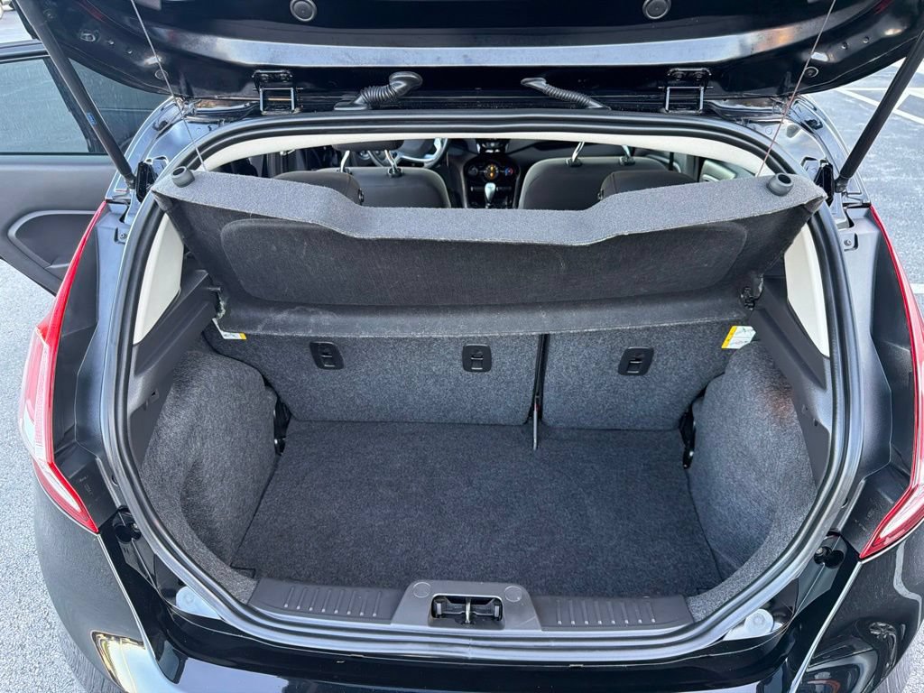 Used 2019 Ford Fiesta ST-Line FWD image 12