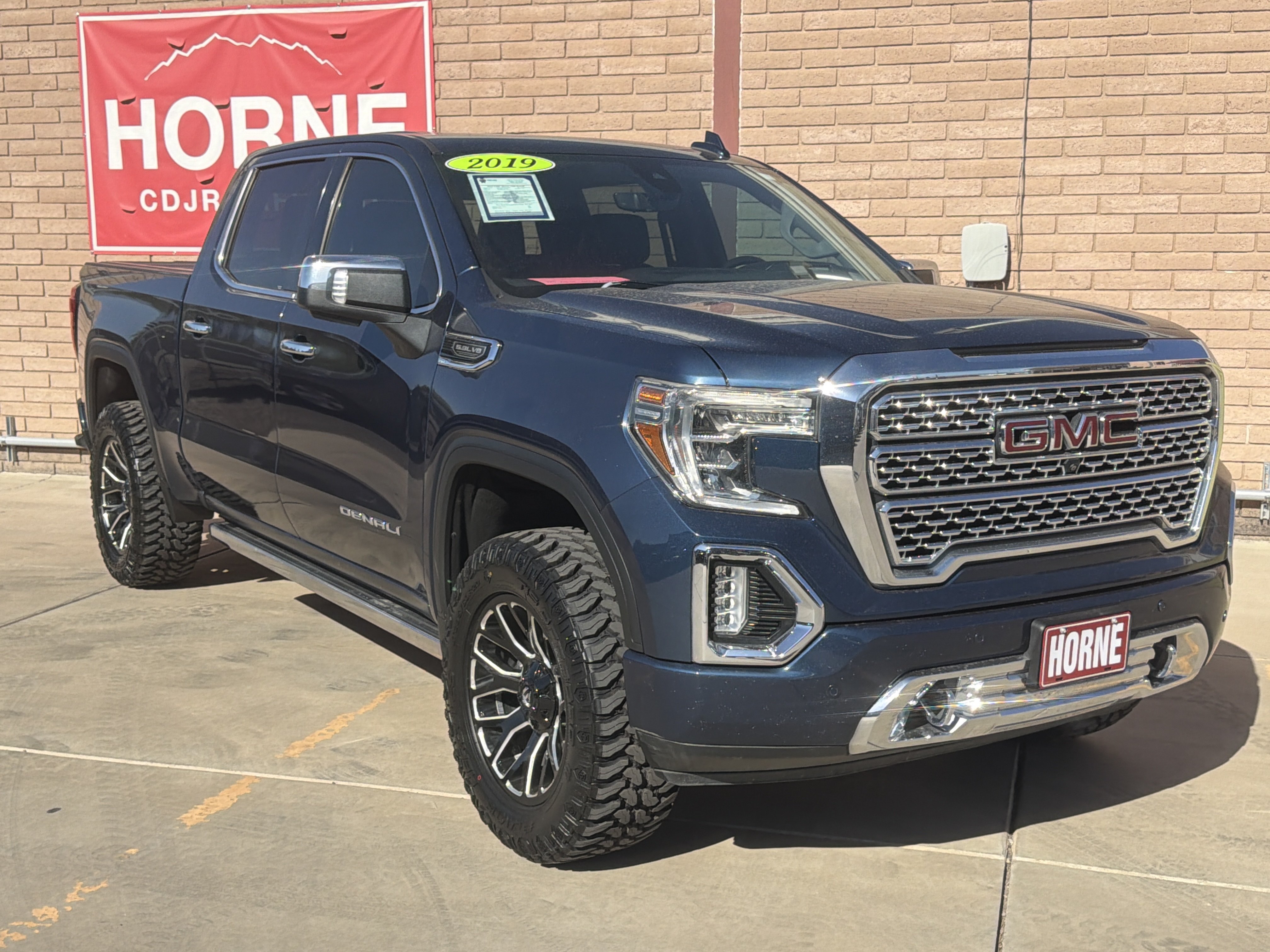 Used 2019 GMC Sierra 1500 Denali w/ Technology Package RWD image 6