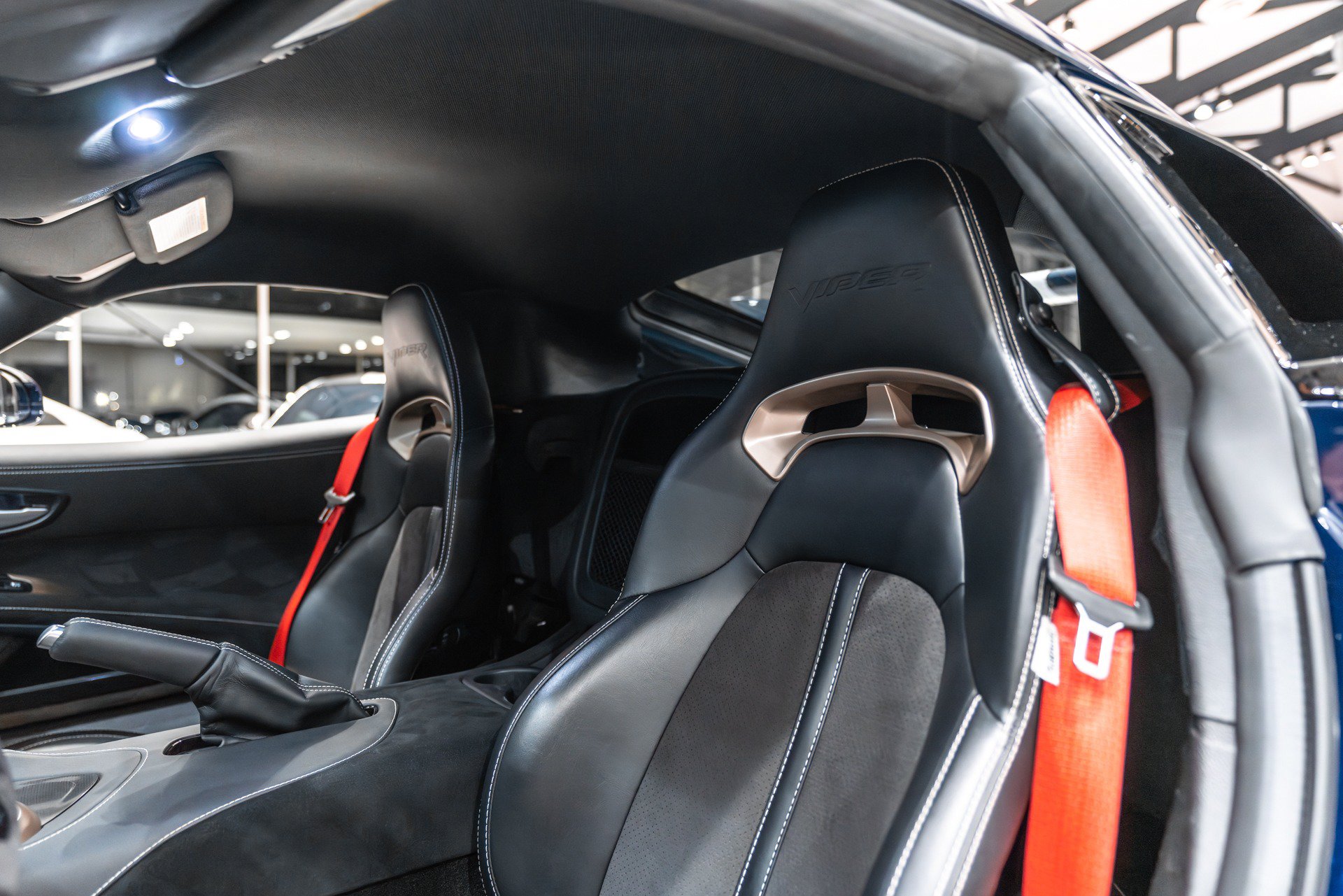 Used 2016 Dodge Viper ACR RWD image 52