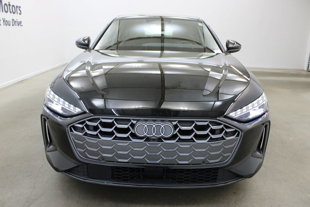 Used 2025 Audi A5 2.0T Premium Plus w/ Premium Plus AWD/4WD image 7