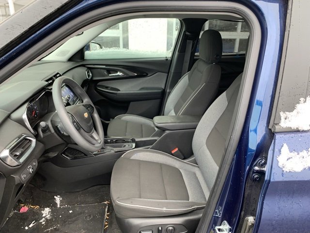 Used 2022 Chevrolet TrailBlazer LT w/ Convenience Package image 6