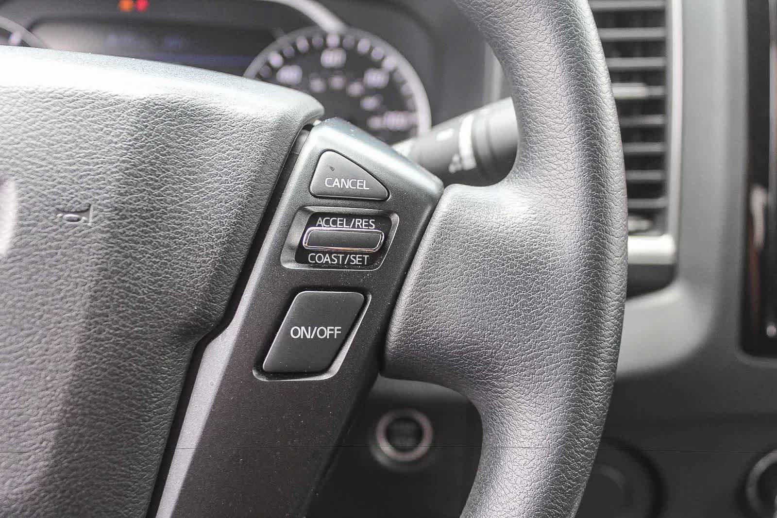Used 2024 Nissan Frontier SV RWD image 33