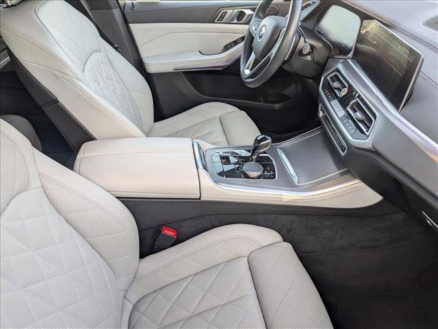 Used 2023 BMW X5 sDrive40i w/ Parking Assistance Package image 21