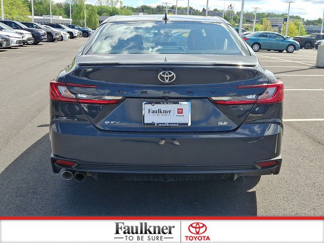 Certified 2025 Toyota Camry SE FWD image 5