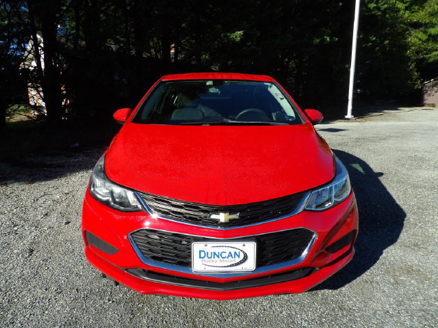 Used 2018 Chevrolet Cruze LS FWD image 8