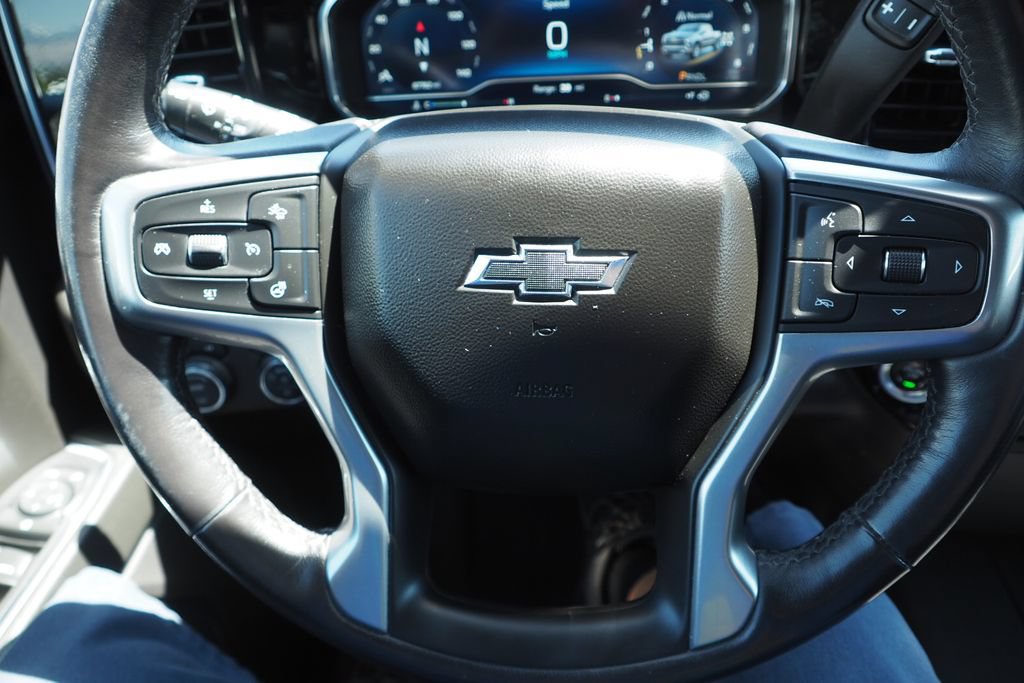 Used 2022 Chevrolet Silverado 1500 RST AWD/4WD image 29