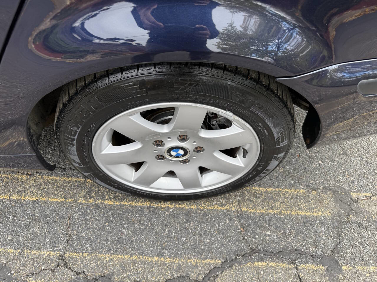 Used 2003 BMW 325i Sedan image 15