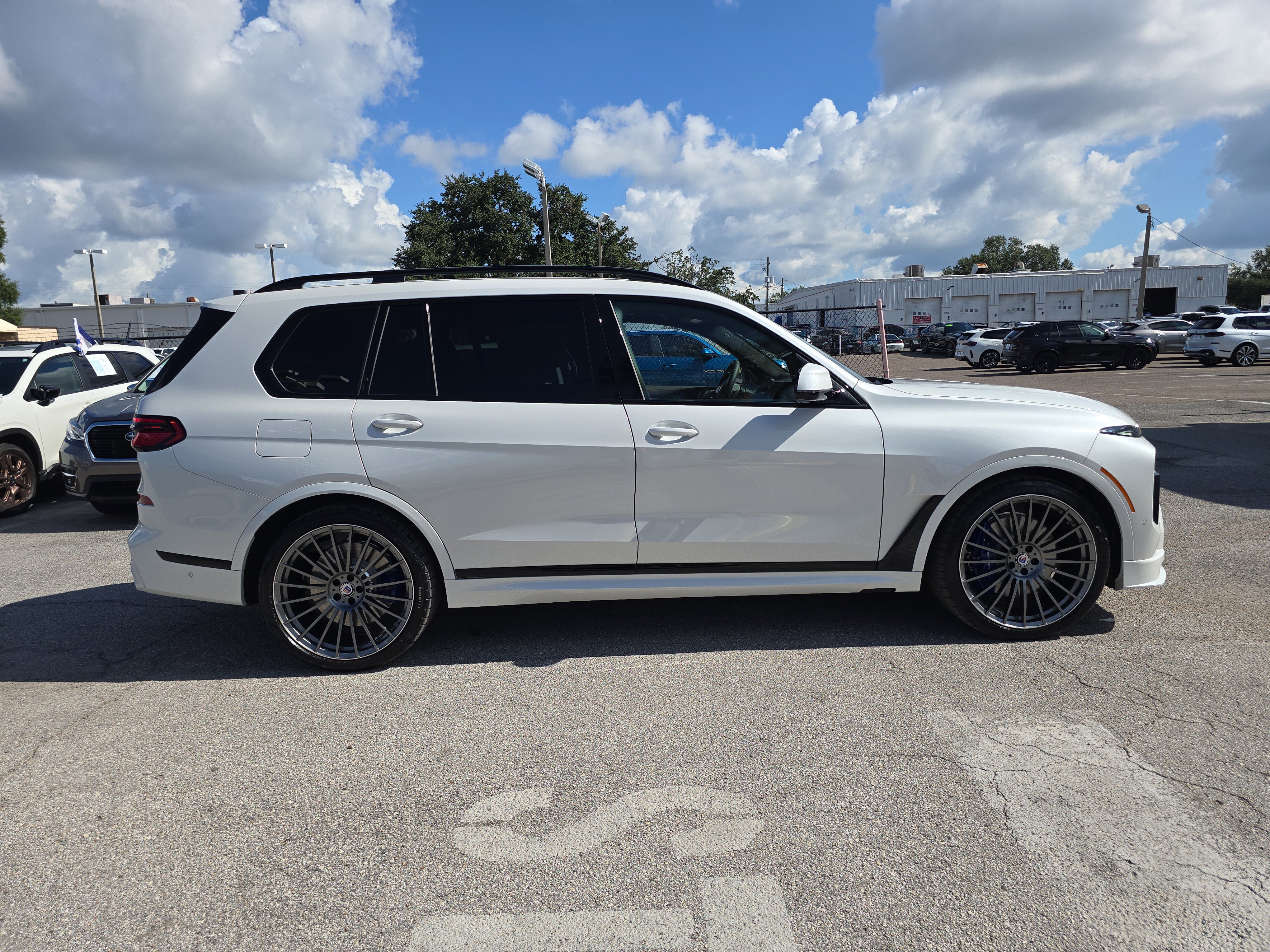 New 2026 BMW ALPINA XB7 image 4