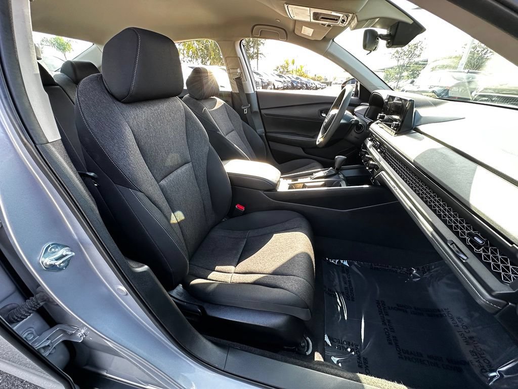 Used 2023 Honda Accord LX image 14