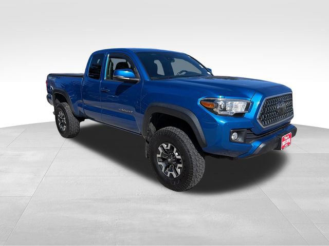 Used 2018 Toyota Tacoma TRD Off-Road AWD/4WD image 1