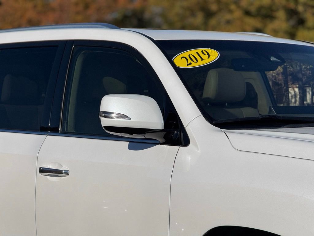 Used 2019 Lexus LX 570 4WD image 8