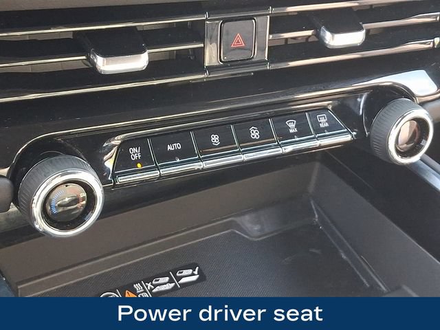 Used 2025 Chevrolet Tahoe Z71 AWD/4WD image 14
