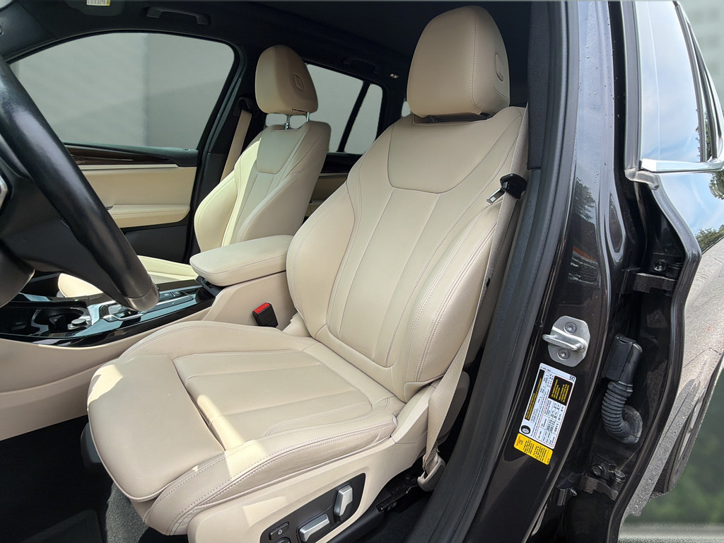 Used 2021 BMW X3 sDrive30i w/ Premium Package RWD image 10