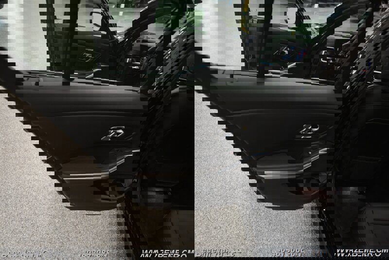 Used 2023 BMW 330e w/ Driving Assistance Package image 39