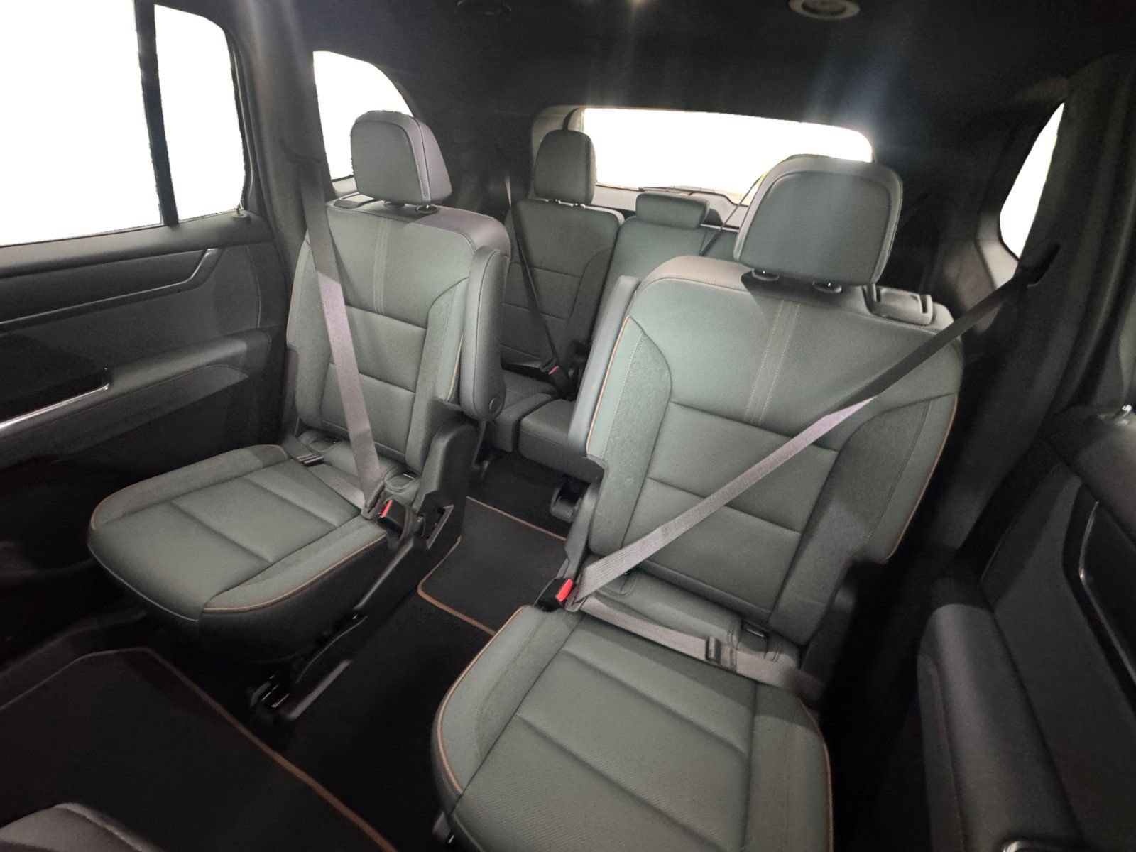 Certified 2024 GMC Acadia AT4 AWD/4WD image 14