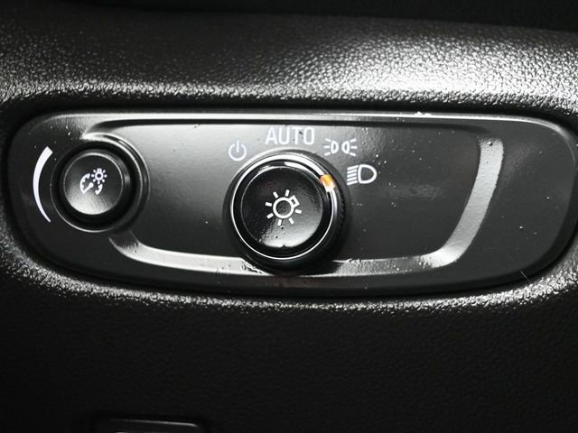Used 2020 Chevrolet Blazer RS FWD image 32