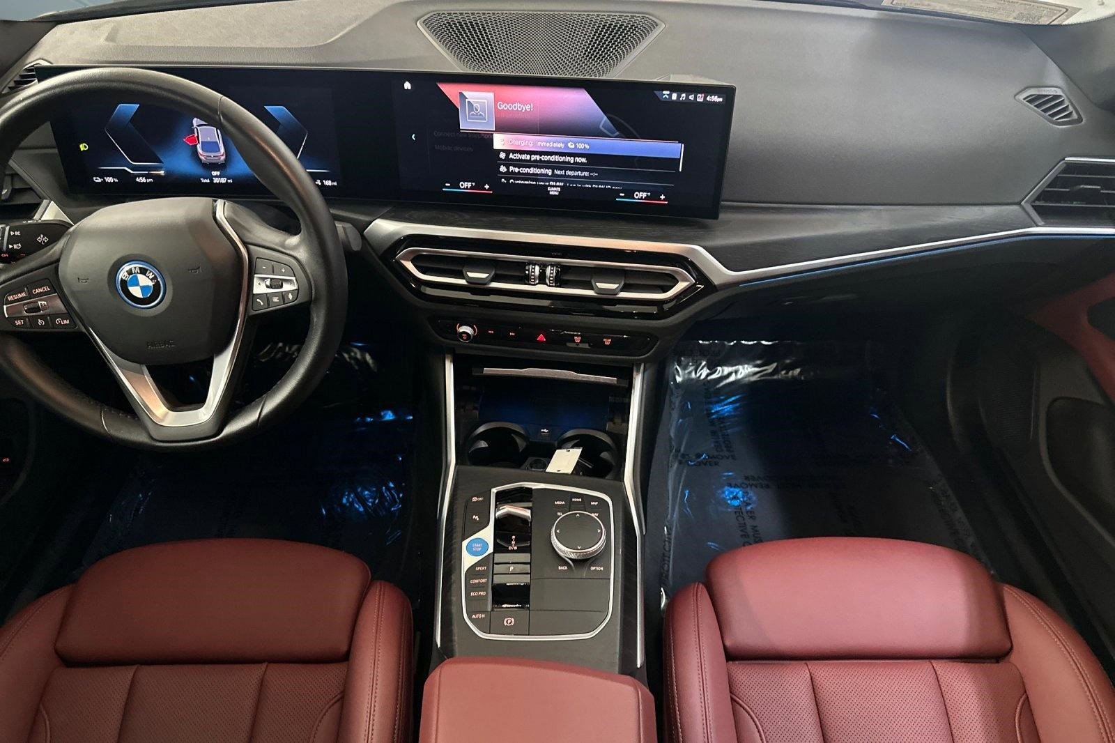 Used 2023 BMW i4 eDrive35 image 17