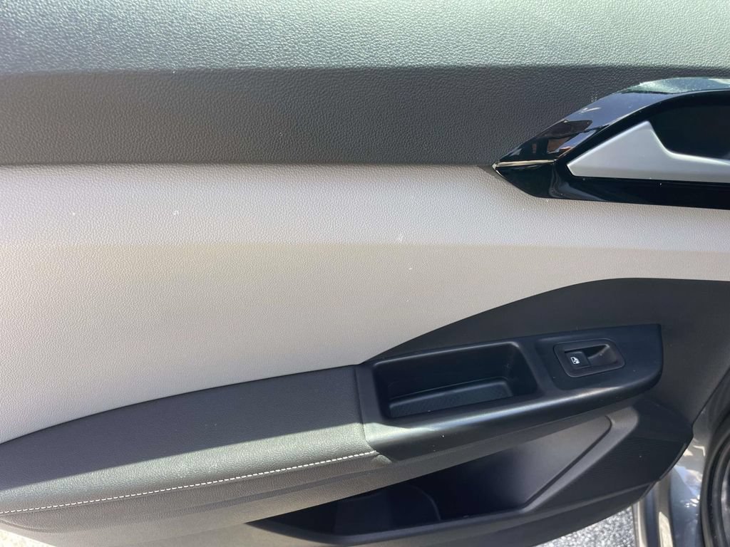 Certified 2024 Volkswagen Taos S AWD/4WD image 11