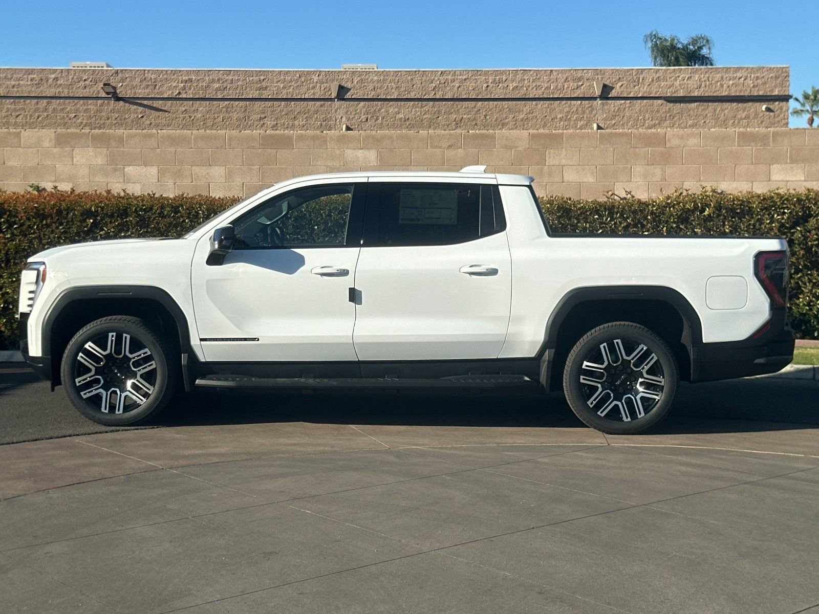 New 2026 GMC Sierra EV Elevation image 7