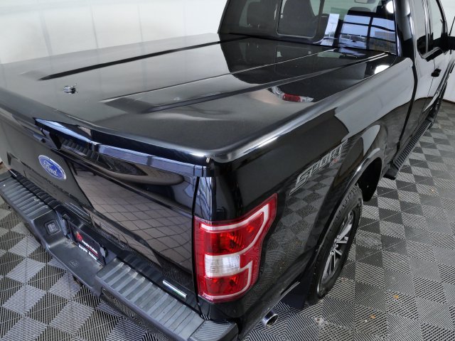 Used 2018 Ford F150 XLT w/ Equipment Group 302A Luxury AWD/4WD image 10