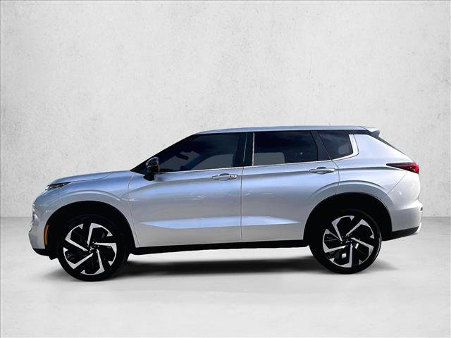 Used 2022 Mitsubishi Outlander SE FWD image 6