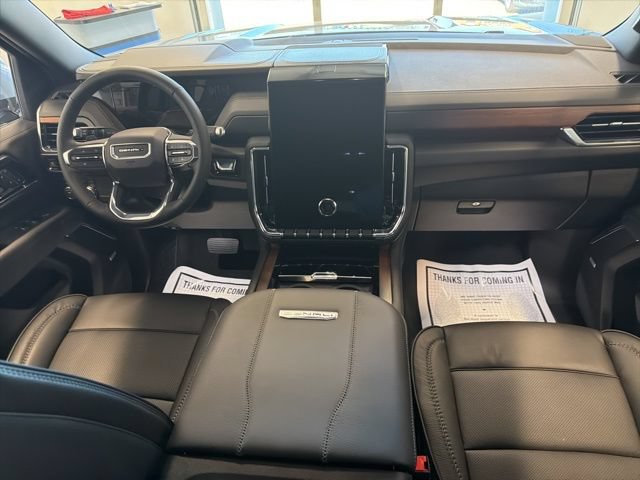 Used 2026 GMC Yukon XL Denali w/ Sun & Power Step Package AWD/4WD image 26