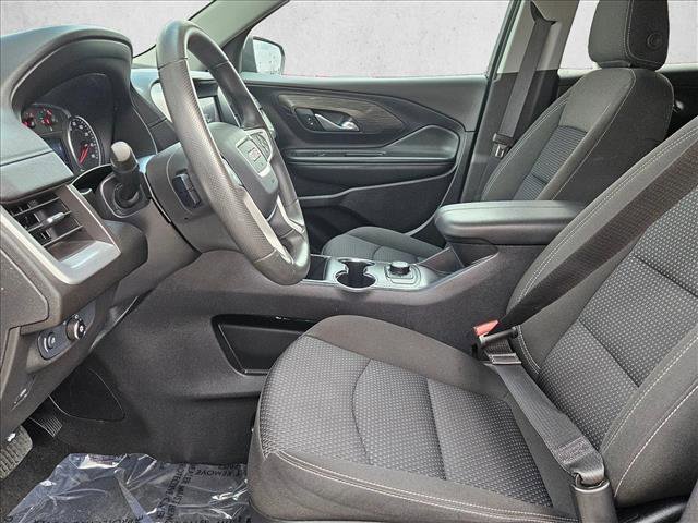 Used 2024 GMC Terrain SLE image 17